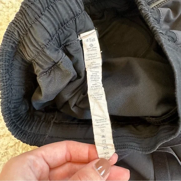 Black Lululemon shorts - Picture 6 of 6